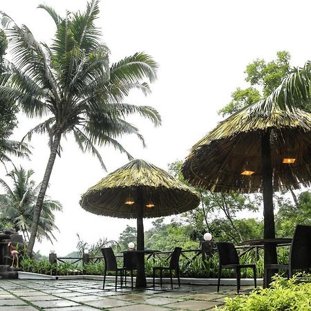 Thenmala Hormuz Inn Kolattupuzha Exteriér fotografie