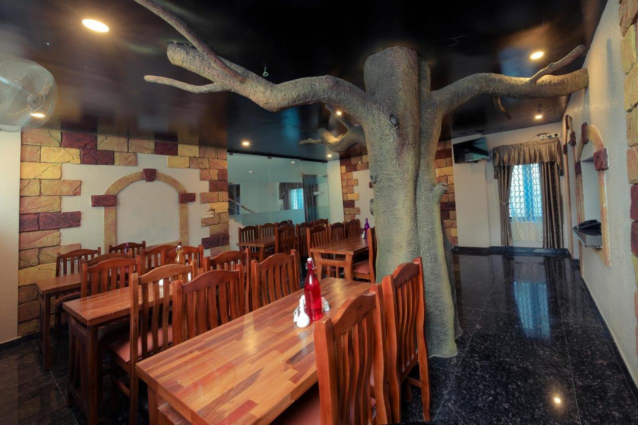 Thenmala Hormuz Inn Kolattupuzha Exteriér fotografie